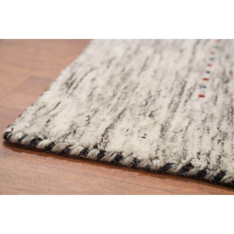 Hand Knotted Oriental 100% Wool Carpet Tribal Animal Pictorial Beige & Ivories Gabbeh Area Rug - 8' 10'' X 5' 11''