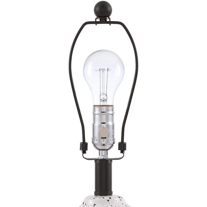 Livabliss Korin Traditional Accent Table Lamp