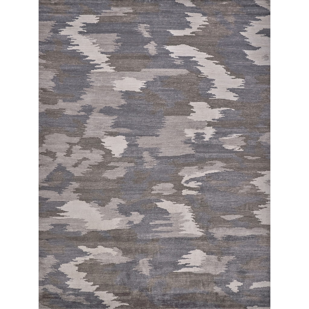 EXQUISITE RUGS Bamboo Silk Hand-knotted Silver/Grey Area Rug.