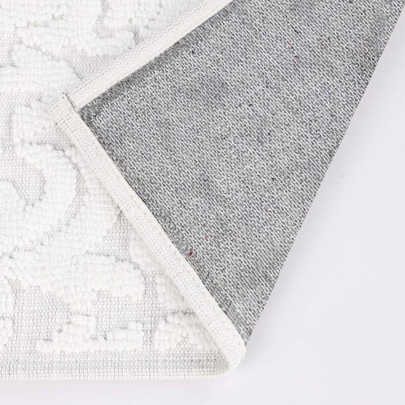 Blue Nile Mills Elegant Floral Scroll Textured Machine Washable Bath Rugs, Set of 2