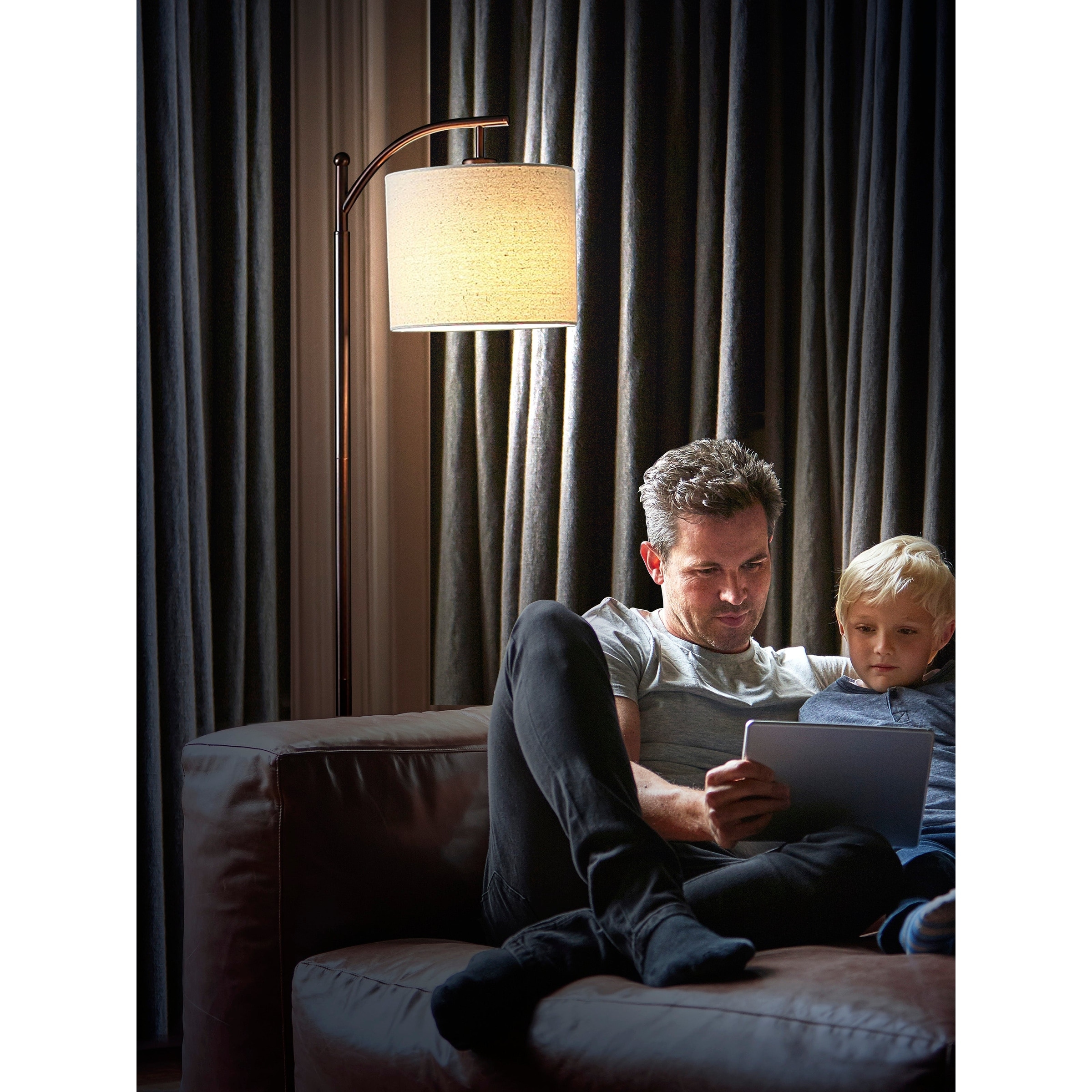 Brightech montage clearance led floor lamp