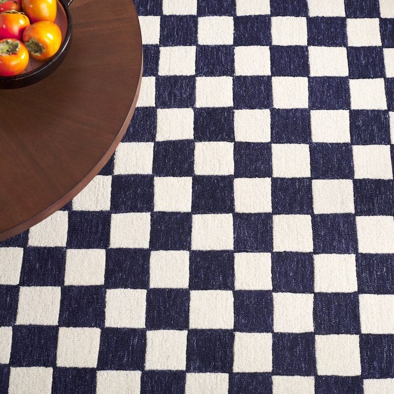 SAFAVIEH Handmade Martha Stewart Collection Berthild Checkered Wool Rug