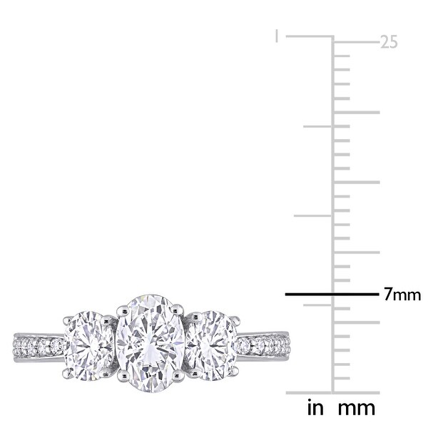 Miadora 1 4/5ct DEW Moissanite 3-Stone Engagement Ring in 10k White Gold