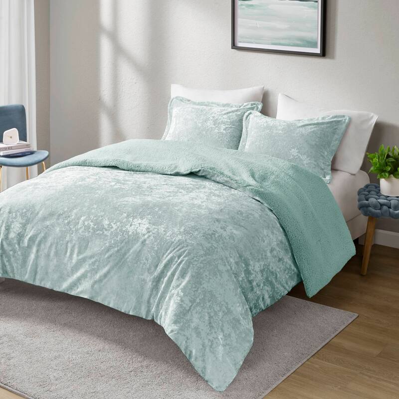 2 PCS Twin/Twin XL Crushed Velvet Sherpa Reversible Comforter Set Aqua