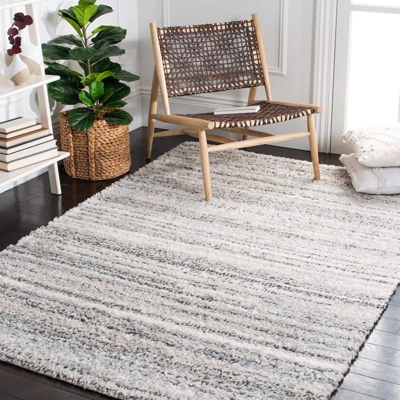 SAFAVIEH Berber Shag Bonaria Modern 1.2-inch Thick Rug - 4'5" x 6'5" - Grey/Ivory