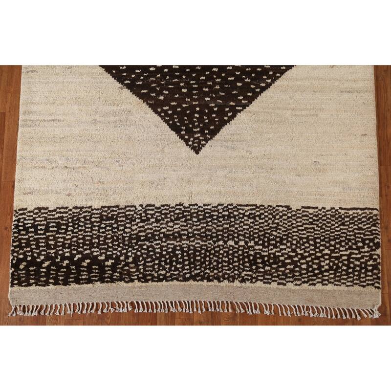 Hand Knotted Oriental 100% Wool Carpet Modern Tribal Beige & Ivories Moroccan Area Rug - 8' 1'' X 5' 8''