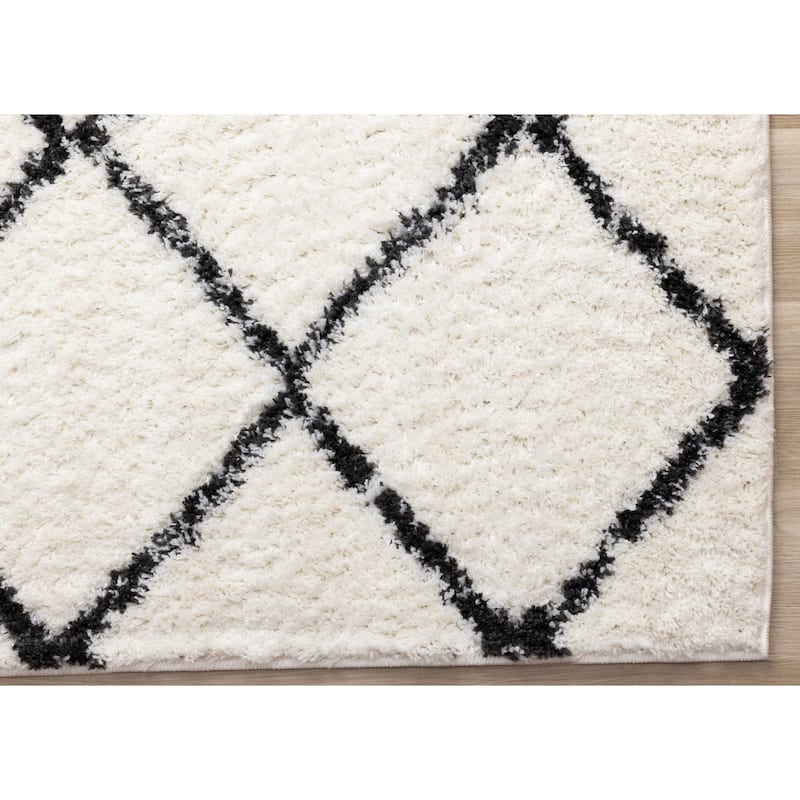 Taylor Collection - Cream Charcoal Soft Shag Trellis Indoor Area Rug
