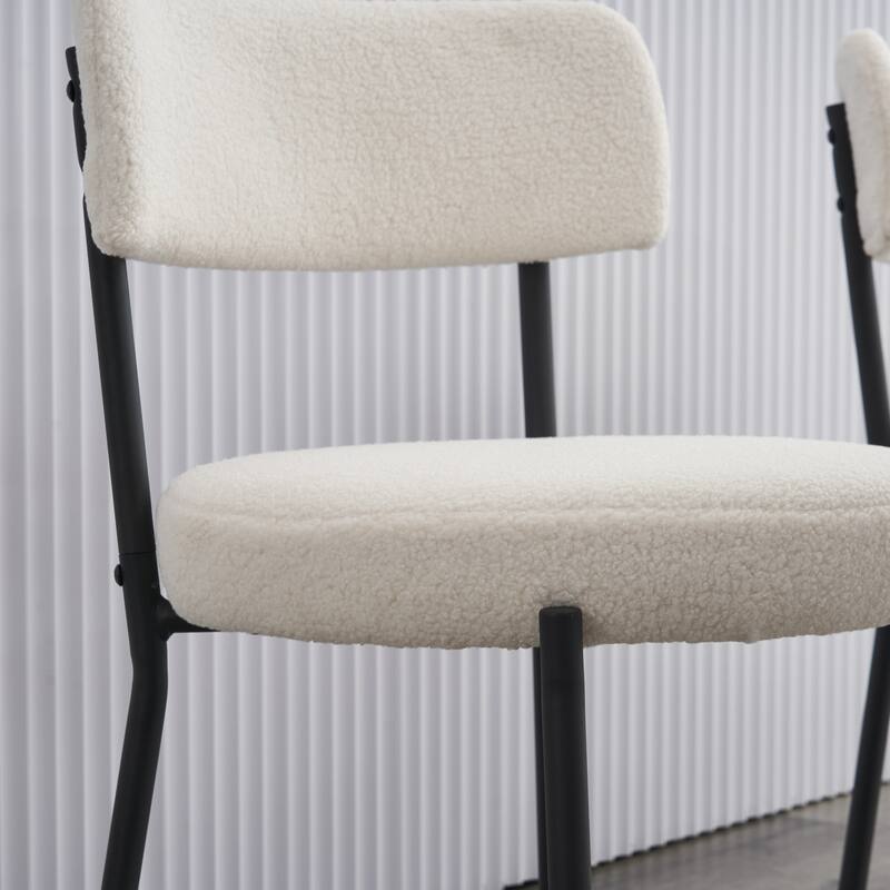 Set of 2 mid-century modern dining chairs