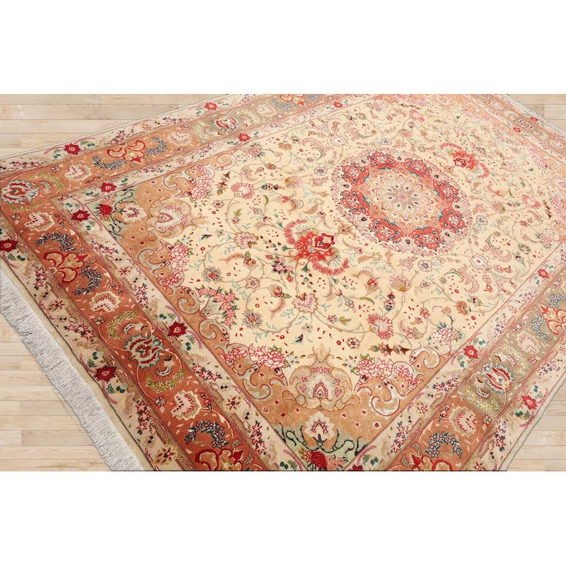 Hand Knotted Ivory Persian Wool & Silk Traditional Oriental Area Rug - 6' 7'' x 10' 2''