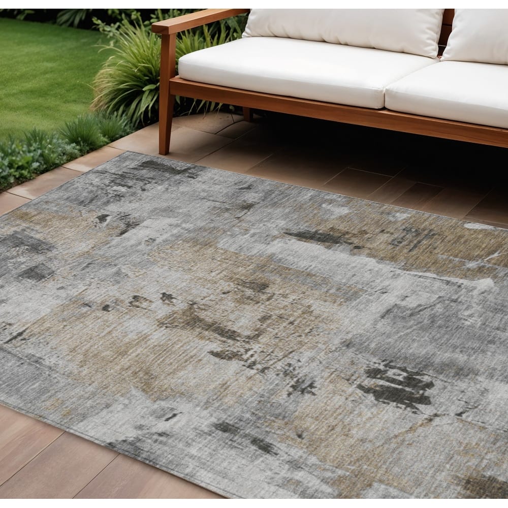 HomeRoots Abstract Transitional Rectangle Outdoor Rug