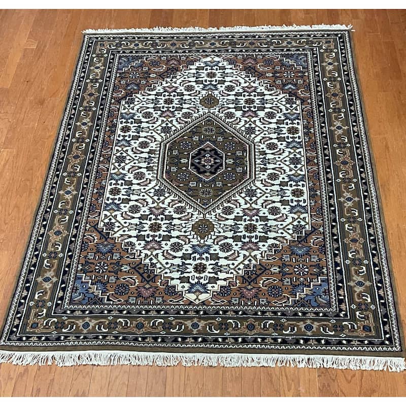 HERAT ORIENTAL 5'8 X 8'1 Handmade Bidjar Wool Rug - ivory