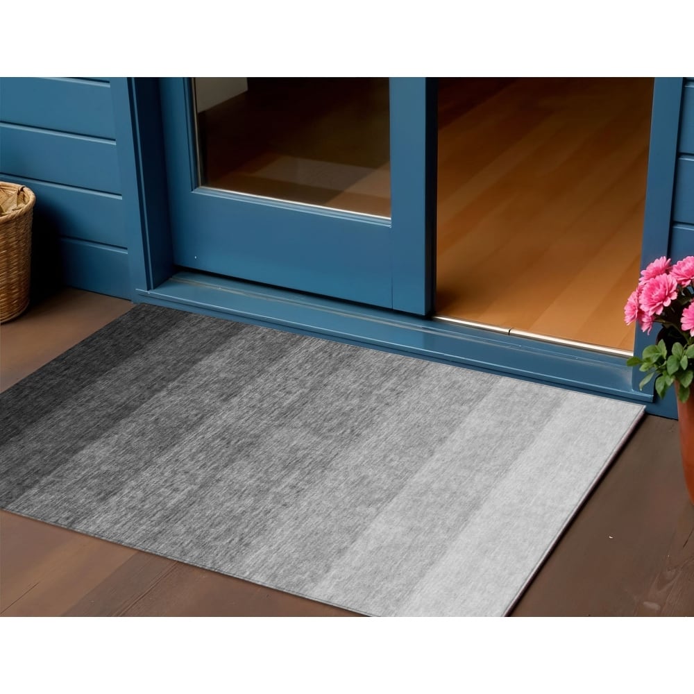 HomeRoots Ombre Transitional Rectangle Outdoor Rug