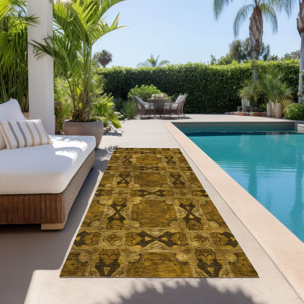 Machine Washable Indoor/ Outdoor Boho Medallions Chantille Rug