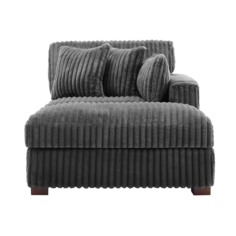 Modern Indoor Chaise Lounge Couch with Pillows
