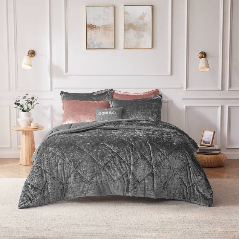 Intelligent Design Isabel Velvet Comforter Set - Grey - Queen