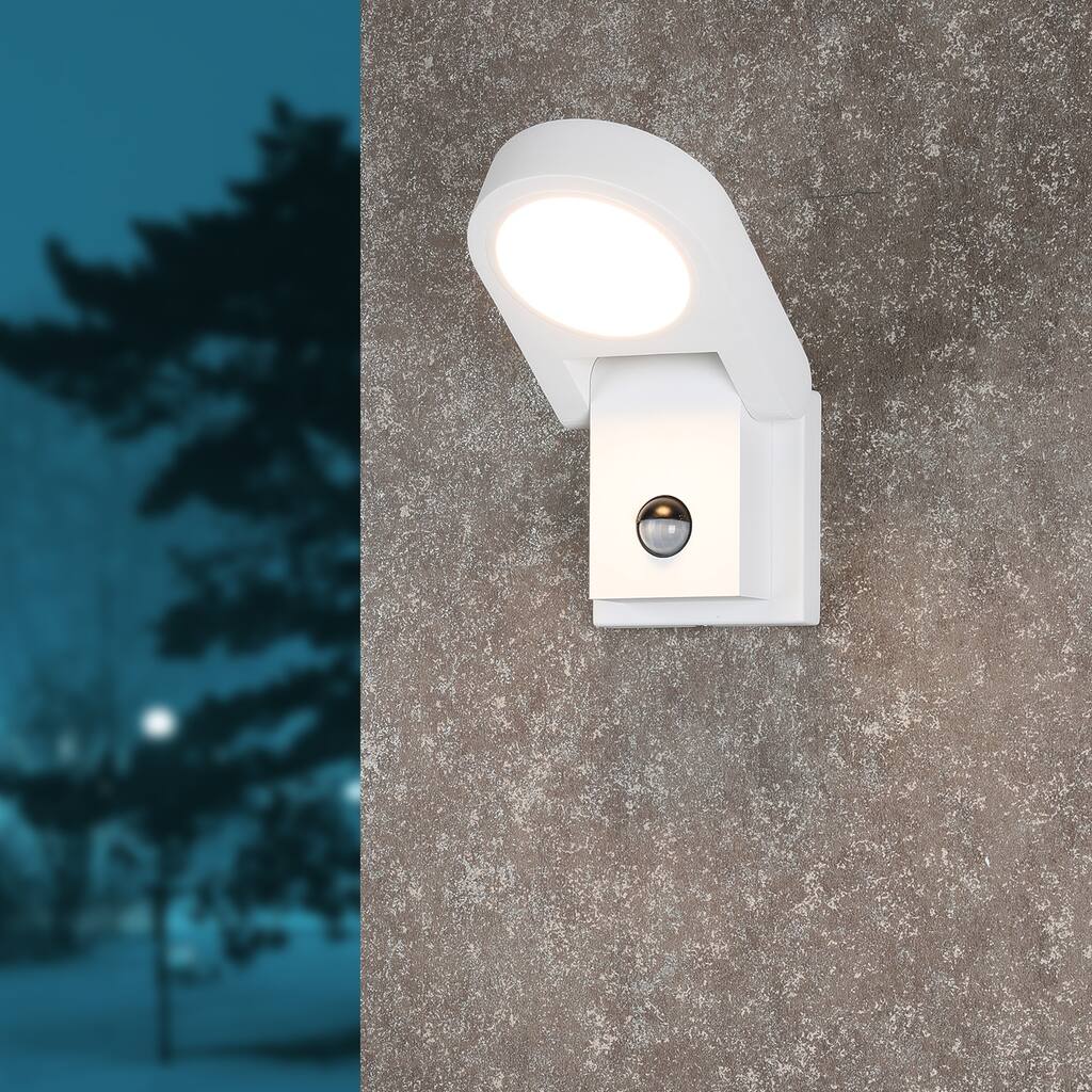 White Wall Light Outdoor PIR Sensor Integrated LED Wall Mount Lamp Round Wall Sconce Lighting with Motion Sensor