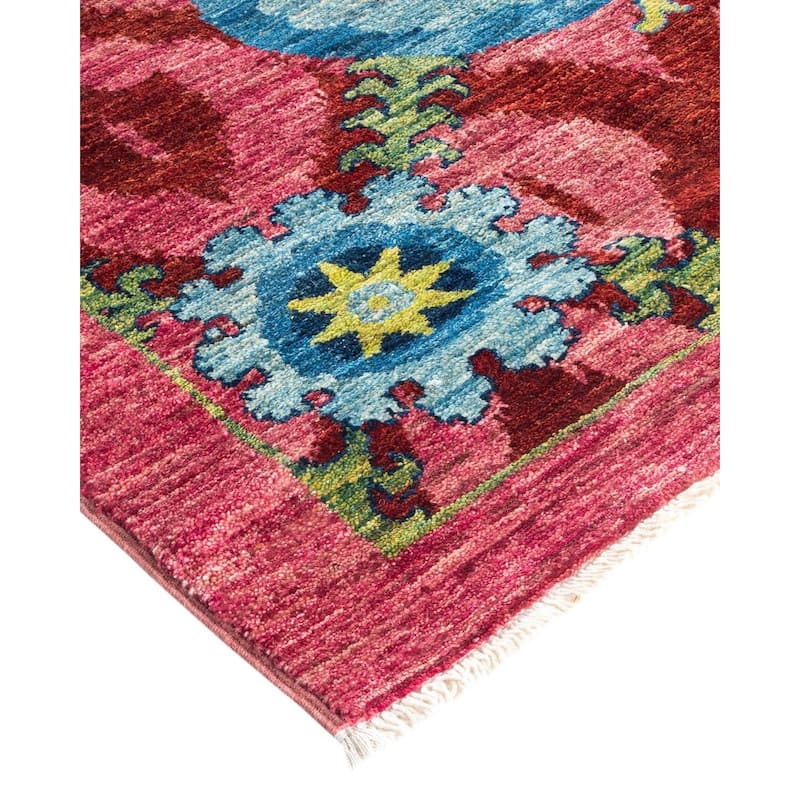 Overton Handknotted Wool Vintage Inspired Contemporary Suzani Pink Area Rug - 17' 10" x 9' 0"