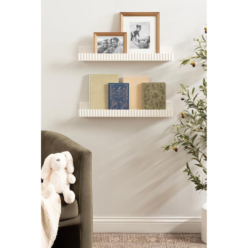 Kate and Laurel Furrow Ledge Shelf Set.