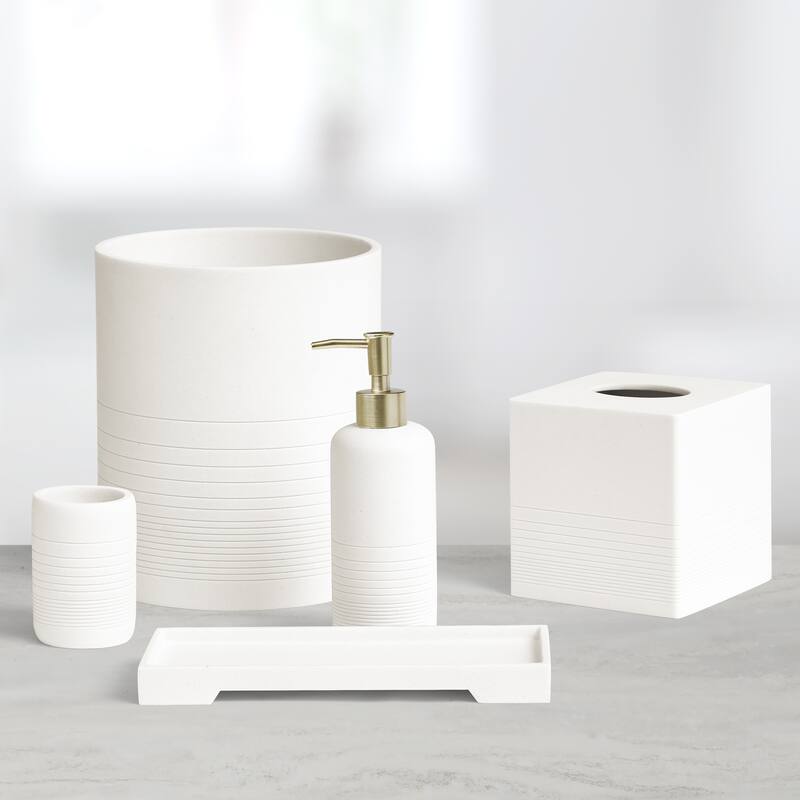 J. Queen New York Reverie Bath Accessories