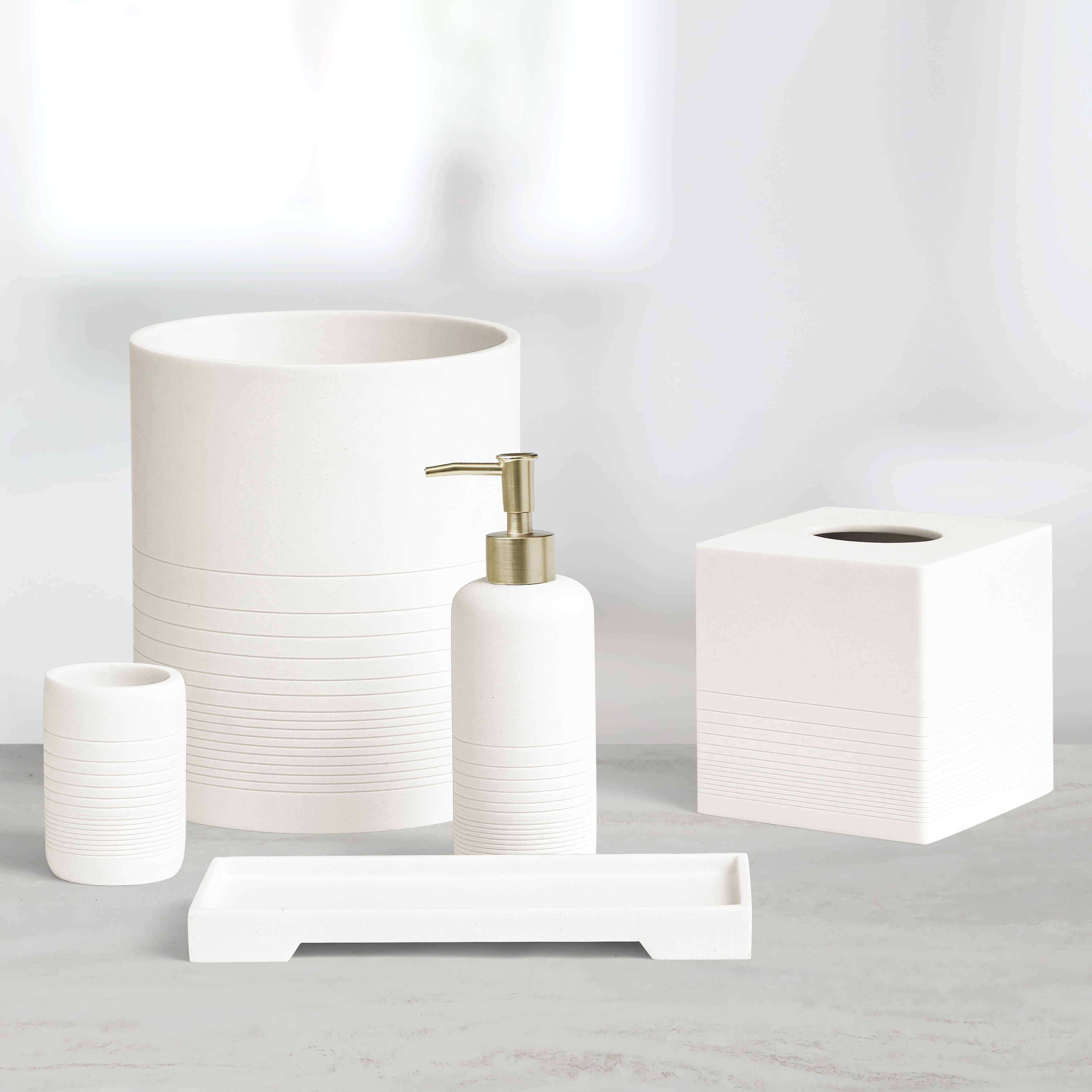 J. Queen New York Reverie Bath Accessories