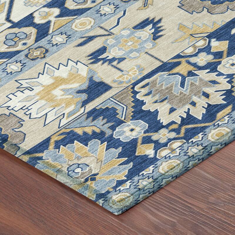 Machine Washable Indoor/ Outdoor Traditional Aspen Chantille Rug
