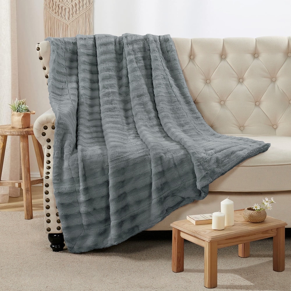 Derby Double Sided Fauxfur Throw