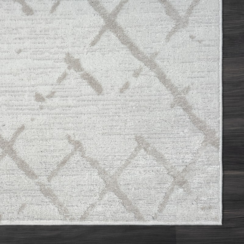 Geometric Area Rug - 8' x 10'