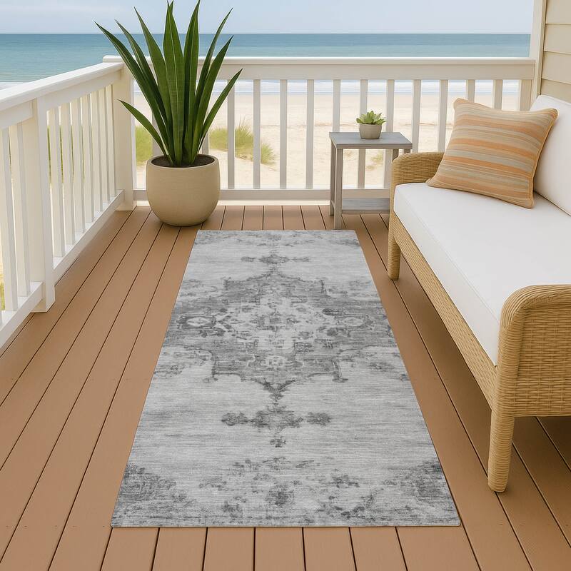 Machine Washable Indoor/ Outdoor Traditional Tabriz Chantille Rug - Gray - 2'3" x 7'6"