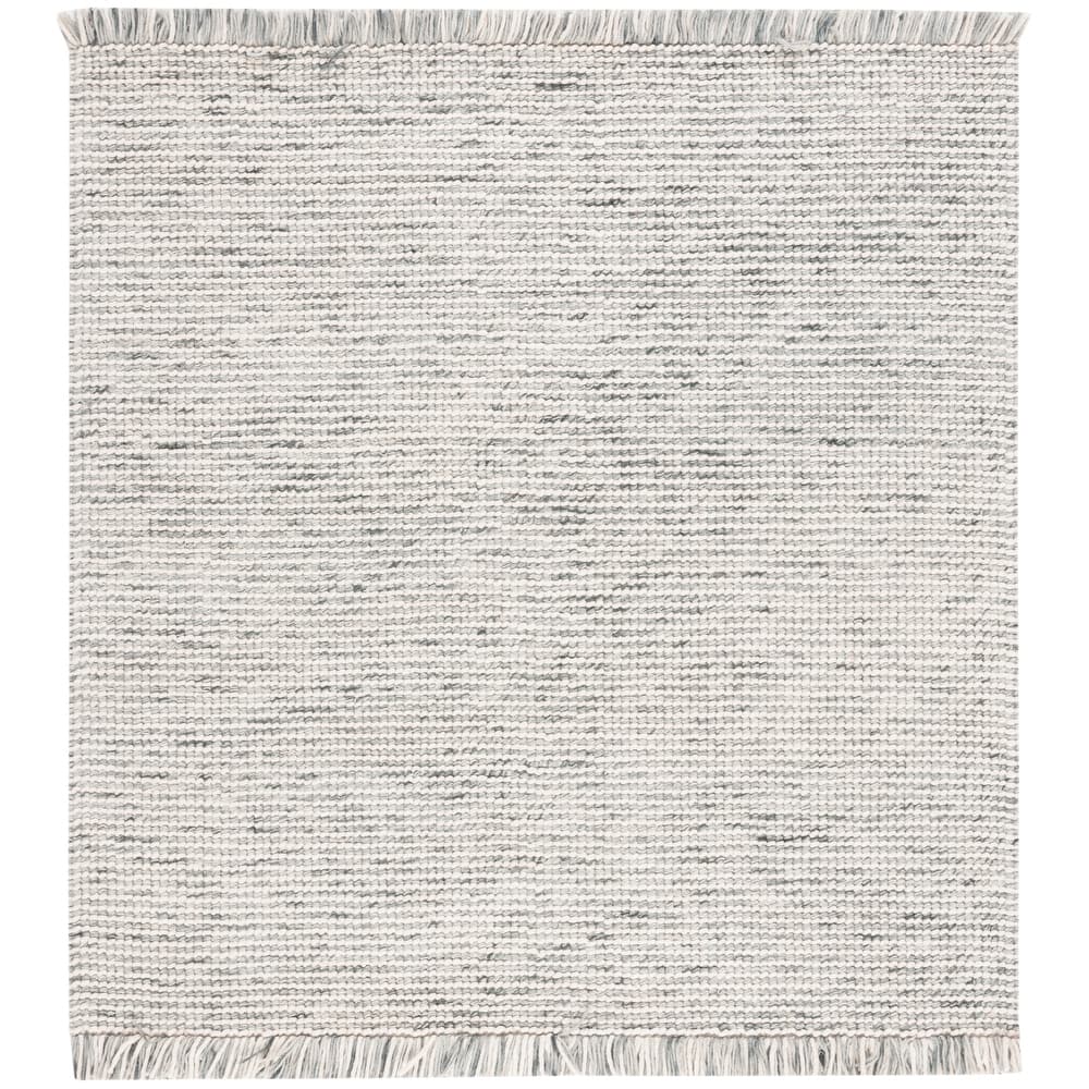 SAFAVIEH Natura Bernetta Wool Fringe Rug
