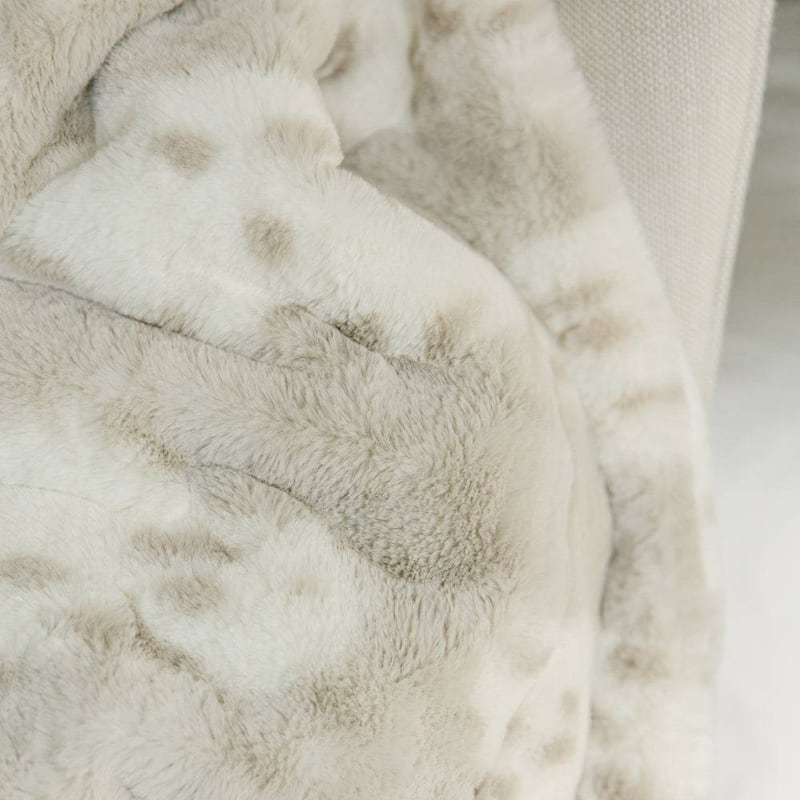 Minky Designs Luxurious Posh Faux Fur Minky Blankets