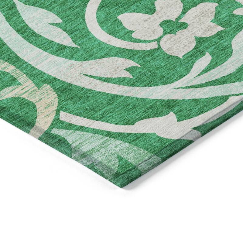 HomeRoots Floral Transitional Rectangle Outdoor Rug