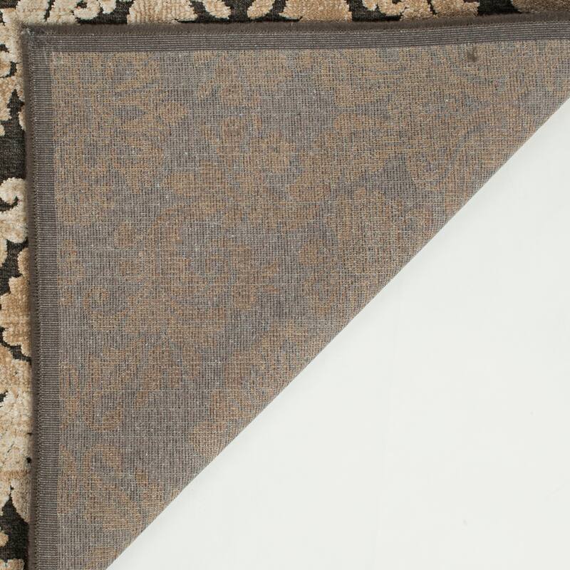 Martha Stewart by SAFAVIEH Roselyne Viscose Rug