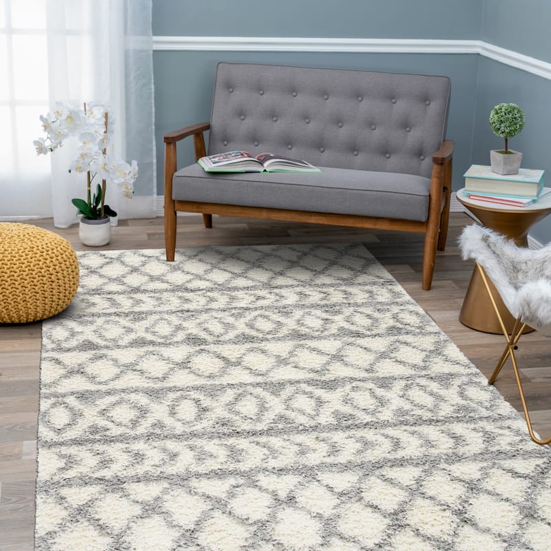 World Rug Gallery Trellis Geometric Plush Shag Area Rug