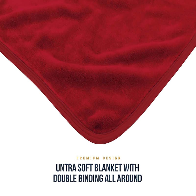 NBA Chicago Bulls 60" x 80" Raschel Throw Blanket