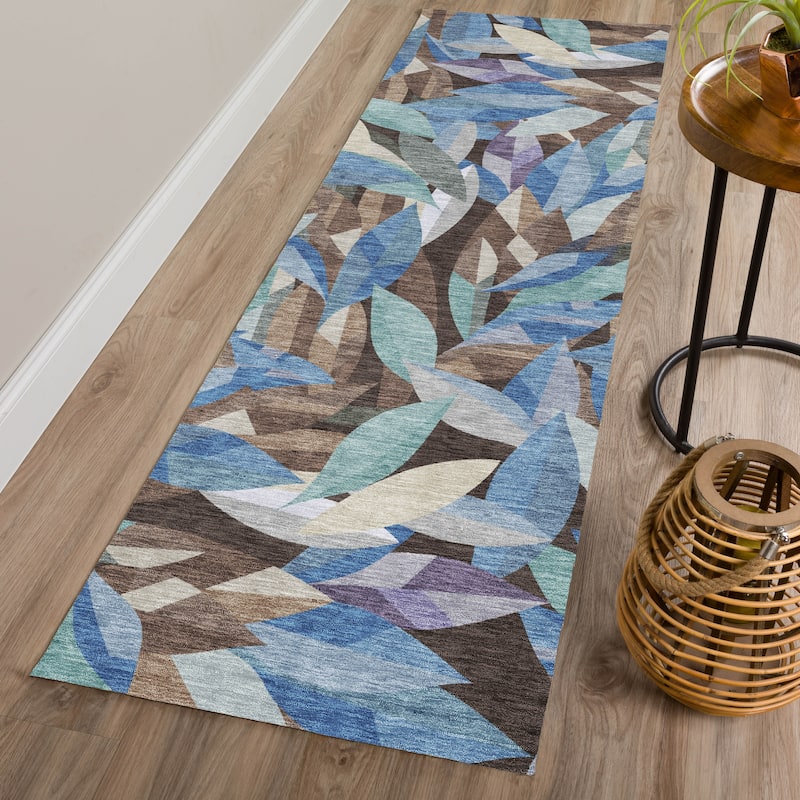 Machine Washable Indoor/ Outdoor Modern Floral Chantille Rug