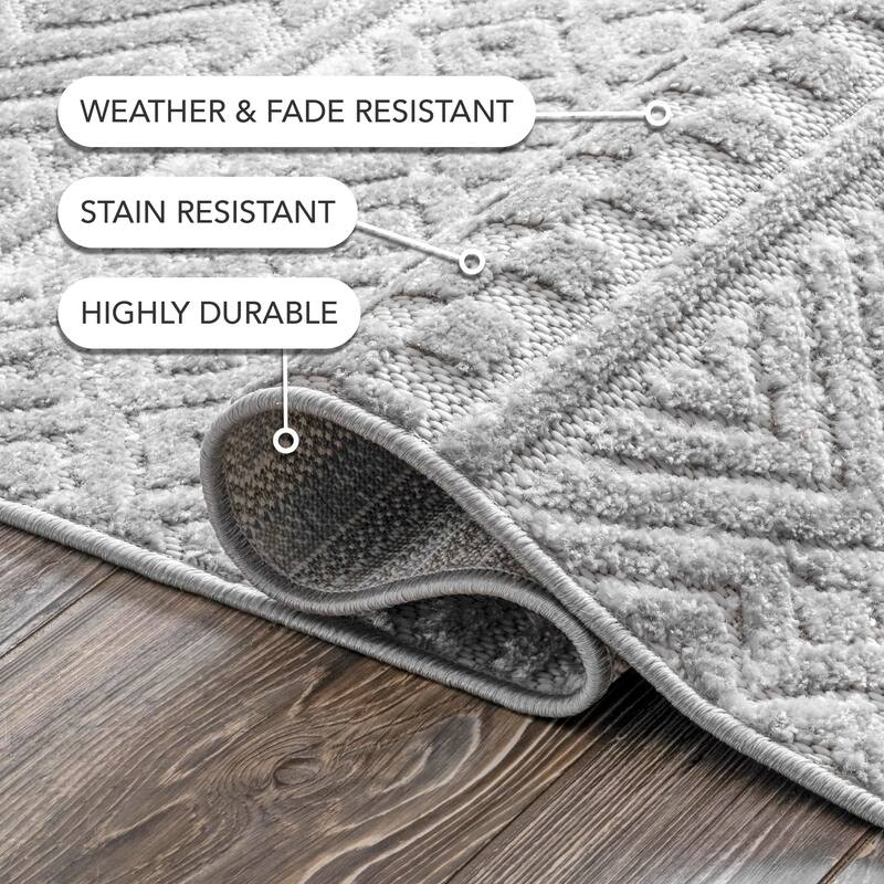 Nuloom Kamryn Textured Tribal Indoor/Outdoor Area Rug
