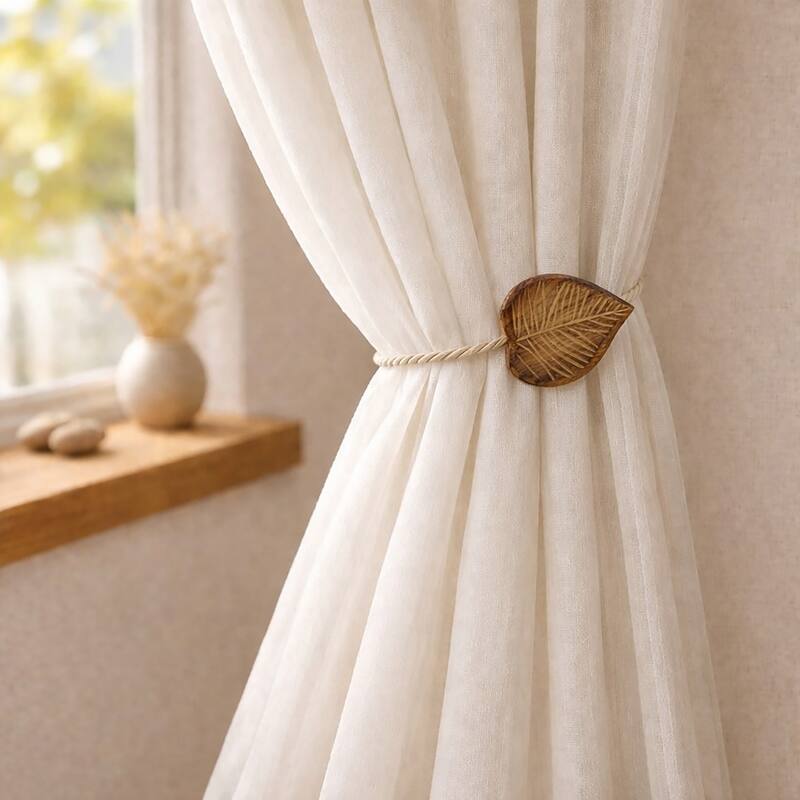 Magnetic Wooden Heart Curtain Tiebacks Easy to Use - 1 Tieback - Natural