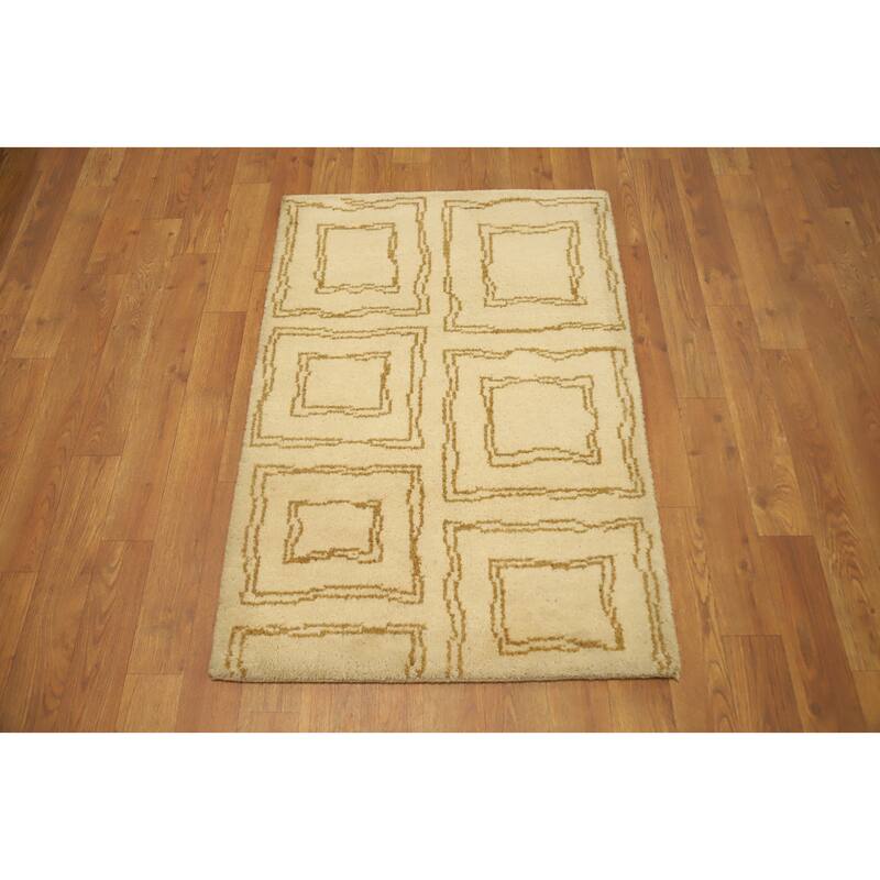 Hand Knotted Oriental 100% Wool Carpet Modern Geometric Beige & Ivories Gabbeh Area Rug - 3' 1'' X 2' 2''
