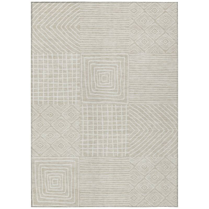 HomeRoots Geometric Transitional Rectangle Outdoor Rug