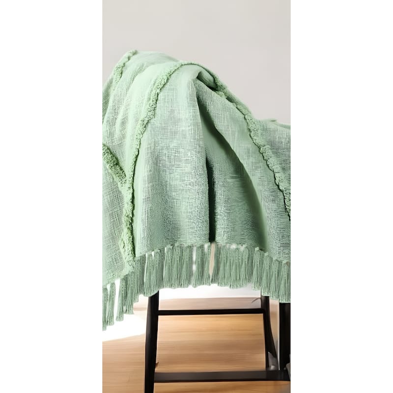 HomeRoots 50" X 60" Green Woven Cotton Throw Blanket with Fringe - Throw