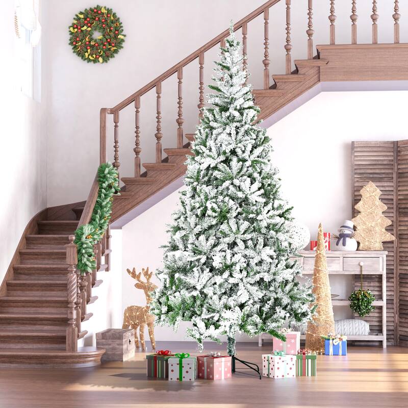 HOMCOM Unlit Snow Flocked Pine Tree - Realistic Branches, Green