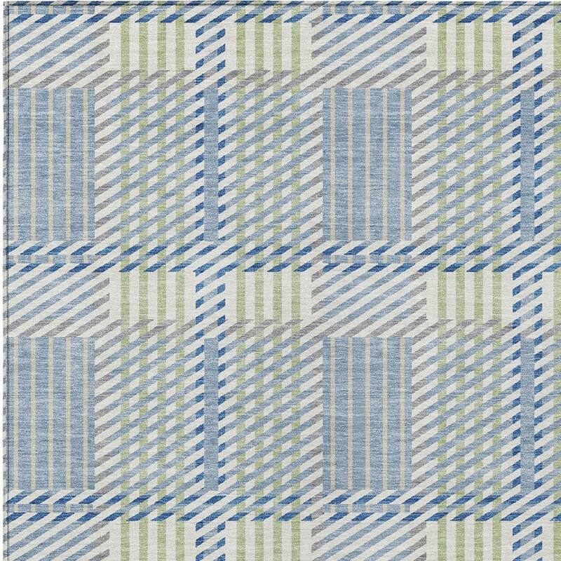 HomeRoots Plaid Transitional Rectangle Outdoor Rug