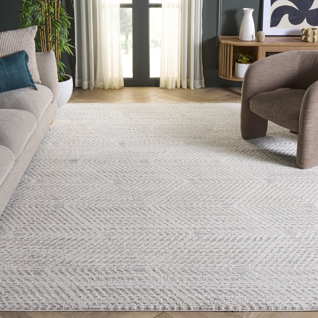 SAFAVIEH Revive Ghyslaine Transitional Rug