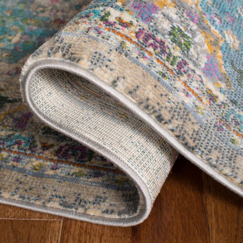 SAFAVIEH Luxor Rosanne Floral Distressed Rug