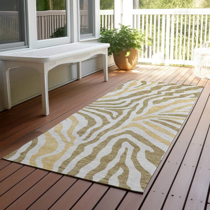 Machine Washable Indoor/ Outdoor Modern Prints Chantille Rug - Walnut - 2'3" x 7'6"