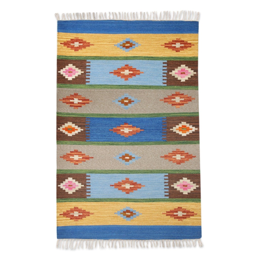 Handmade Stripes and Diamonds Wool area rug (India) - 3'6" x 5'8" Oval