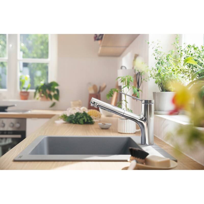 Hansgrohe 74800 Zesis 1.75 GPM Single Hole Pull Out Kitchen Faucet