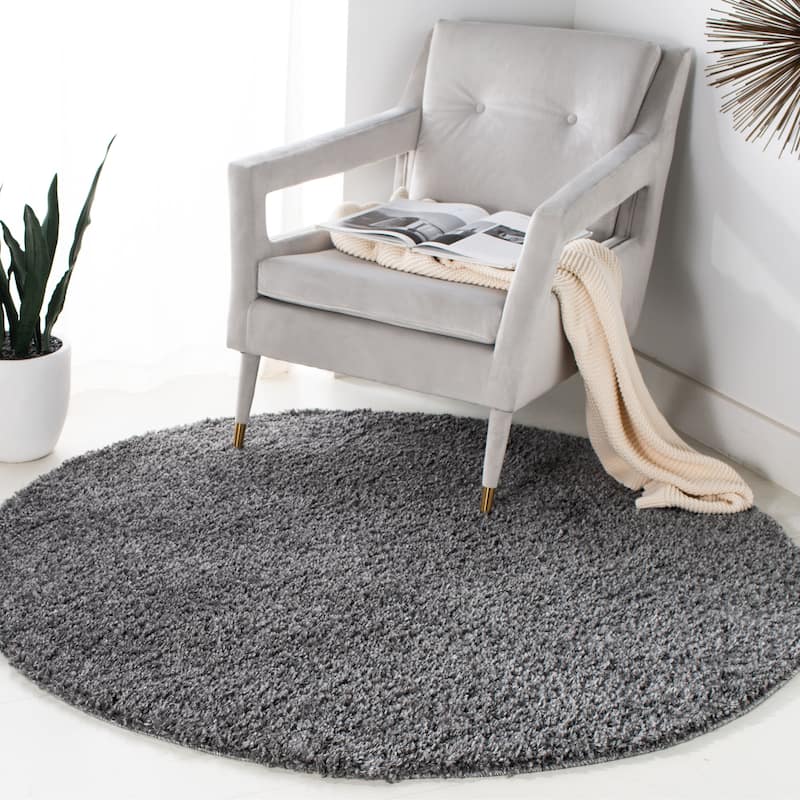 SAFAVIEH August Shag Solid 1.2-inch Thick Area Rug - 5'3" Round - Grey