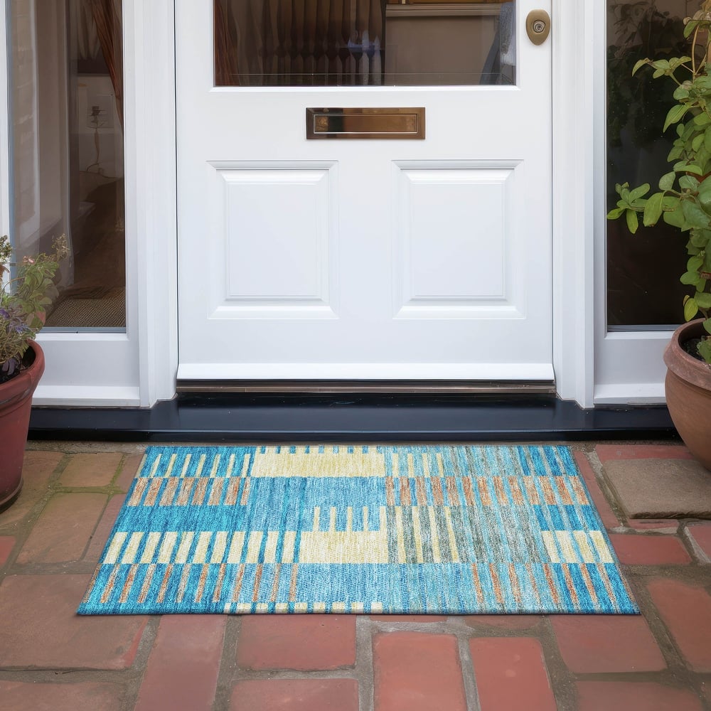 Machine Washable Indoor/ Outdoor Modern Stripes Chantille Rug