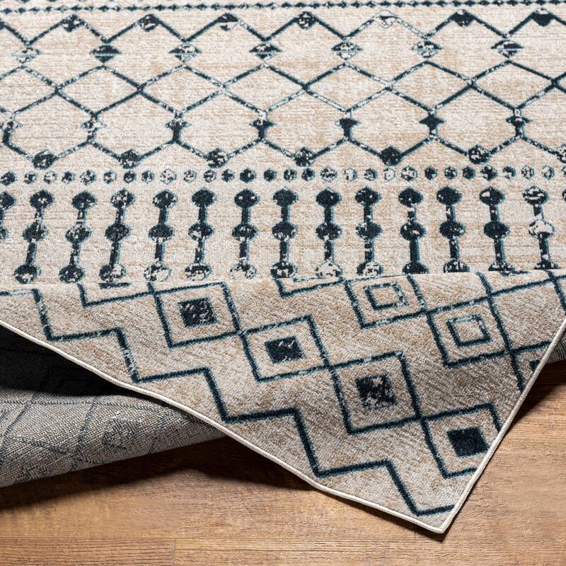 Livabliss Quince Bohemian Machine Washable Area Rug